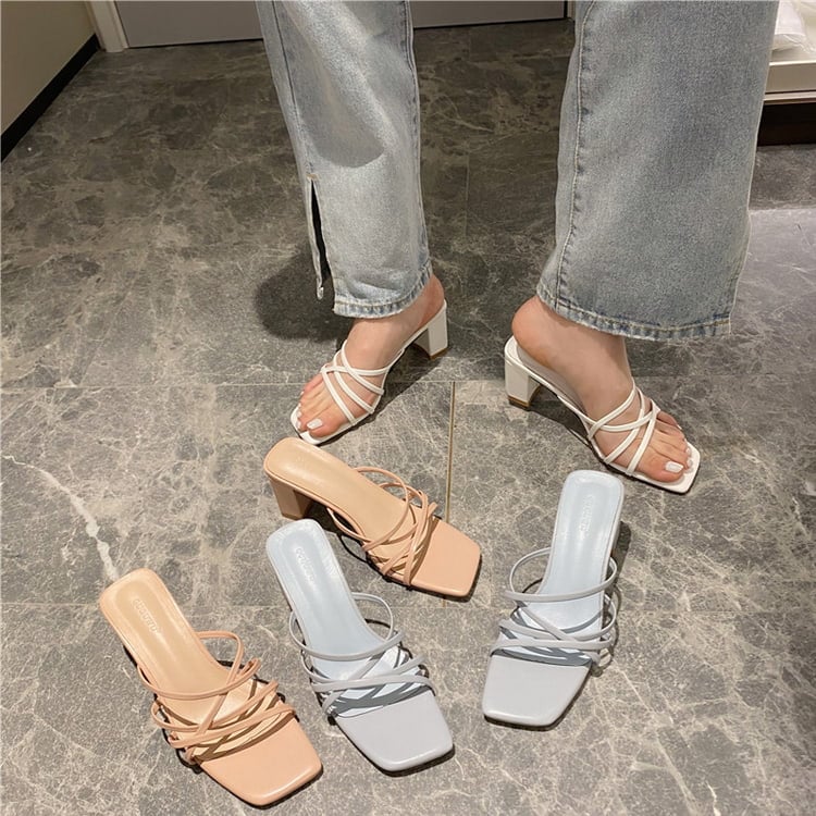 ストリング チャンキーヒール サンダル