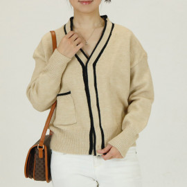 ショート丈 ニットカーディガン