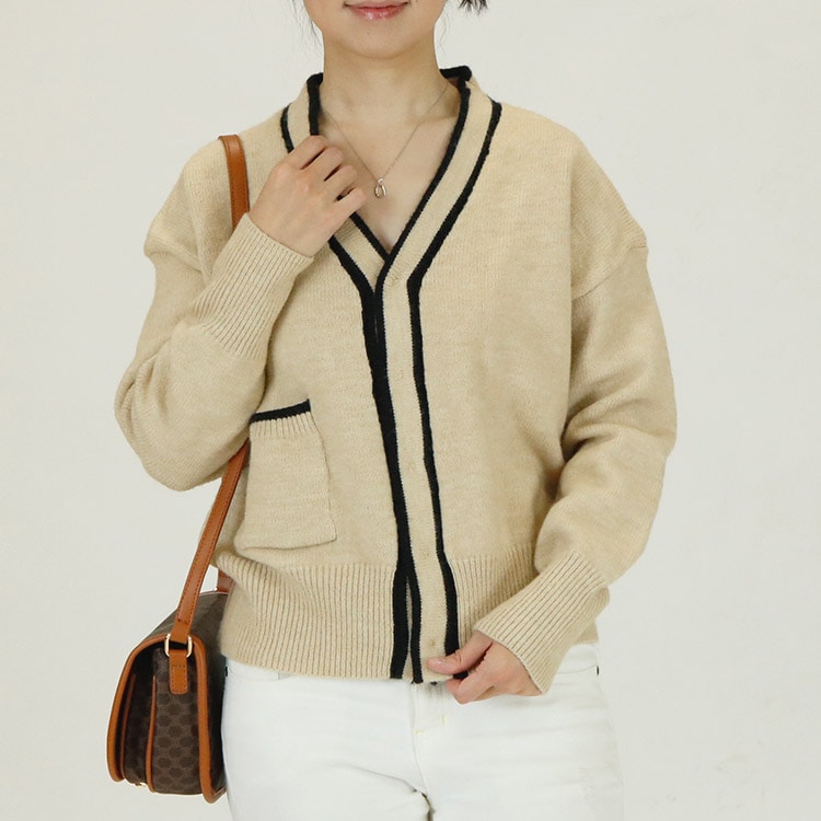 ショート丈 ニットカーディガン