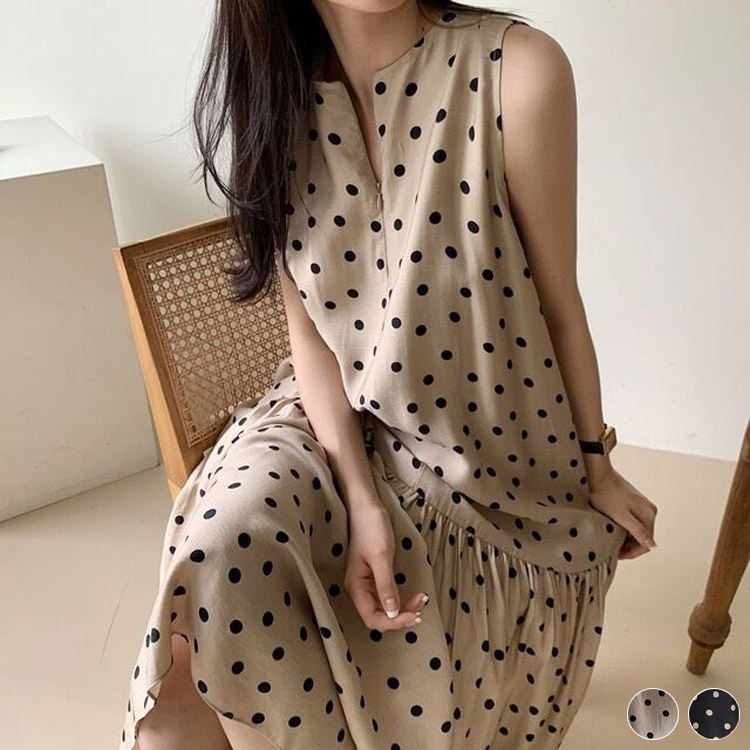 ドット柄 Aライン フレア マキシワンピース