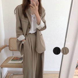 クール系ゆったりオーバーサイズパンツスーツ