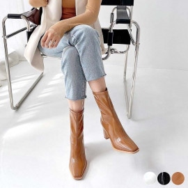 チャンキーヒール ポインテッドトゥ エナメル ハーフブーツ