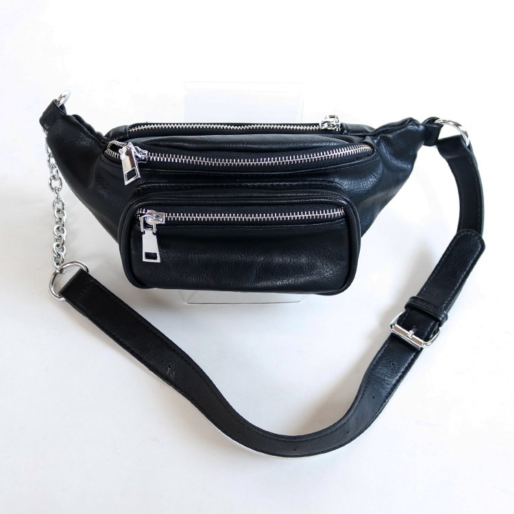 斜め掛け PUレザー チェーン ボディバッグ