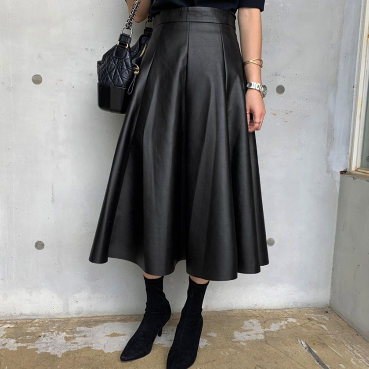 ミモレ丈 フレアライン フェイク レザースカート