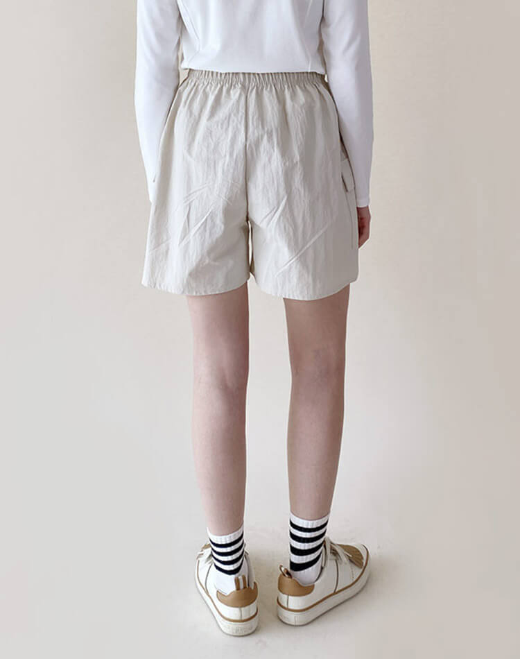 ナイロン ジャージ ハーフパンツ トレーニング ウェア

