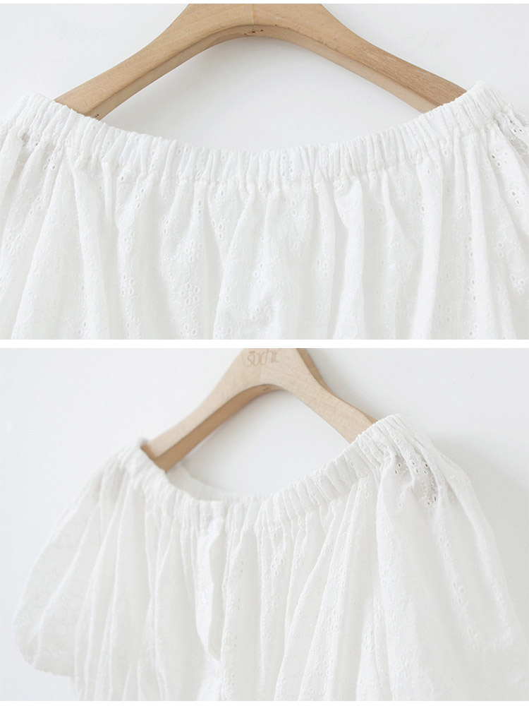 オフショルダーで肩見せ ノースリーブトップス レースブラウス