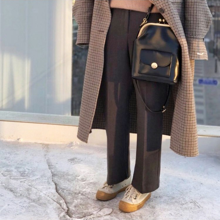 レトロな がま口バッグ