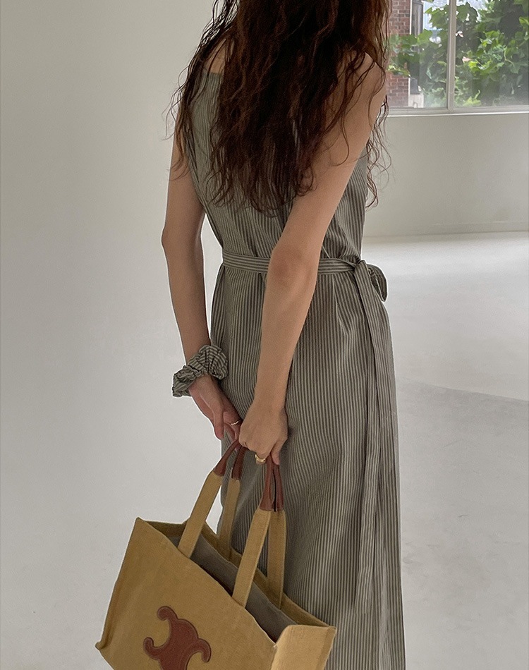 ストライプ柄 ミモレ丈 ラップ キャミソールワンピース

