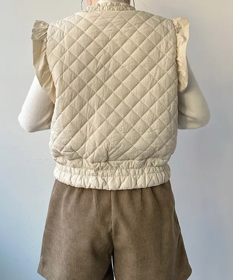 ダイヤ 切り替え キルティング フリル袖 ベスト

