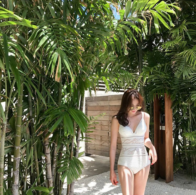 セクシーな背中見せウエストライン ワンピース ビキニ