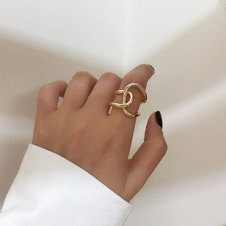 アシンメトリー ねじりリング