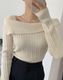 折り返し襟 スラッシュドネック ニットトップス
