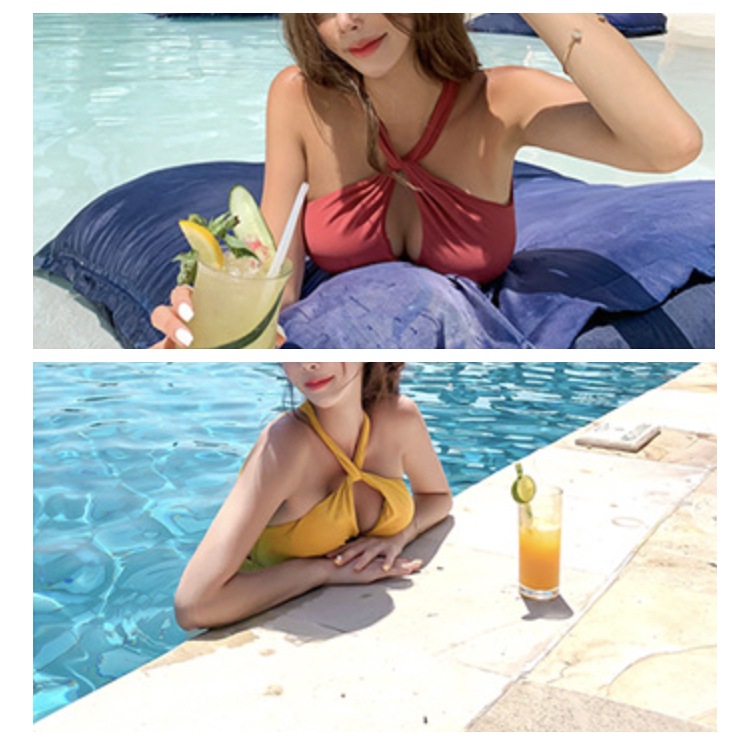 クロスホルターネック 谷間見せ モノキニ 水着