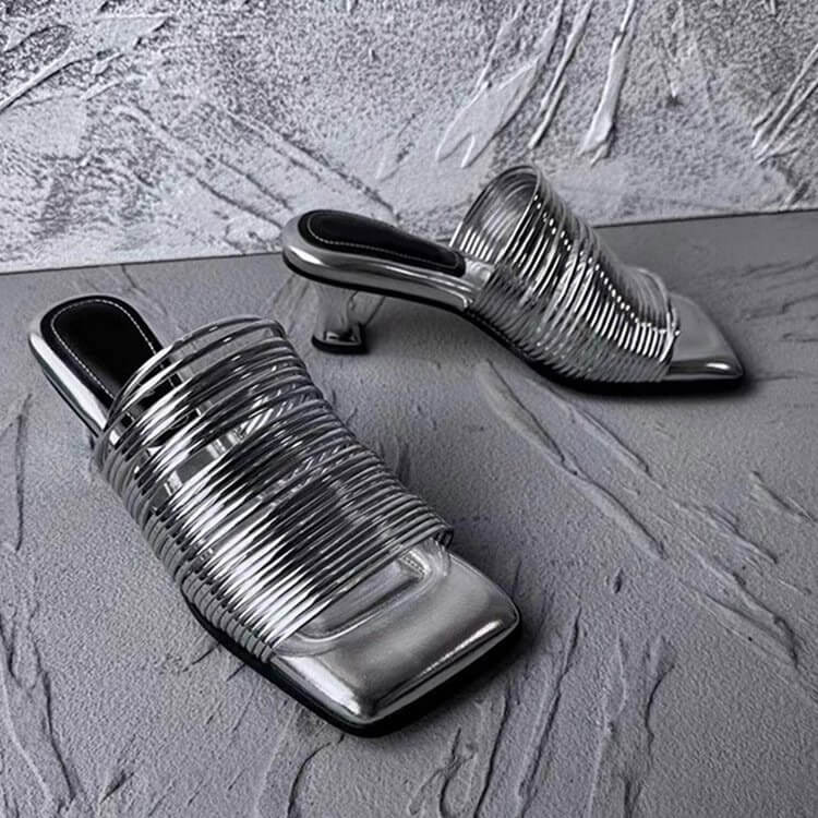 スクエアトゥ メタリック コード ベルト サンダル