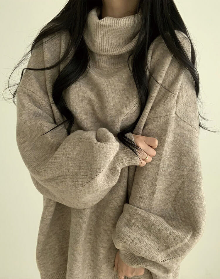 ゆったり ひざ丈 タートルネック ニットワンピース