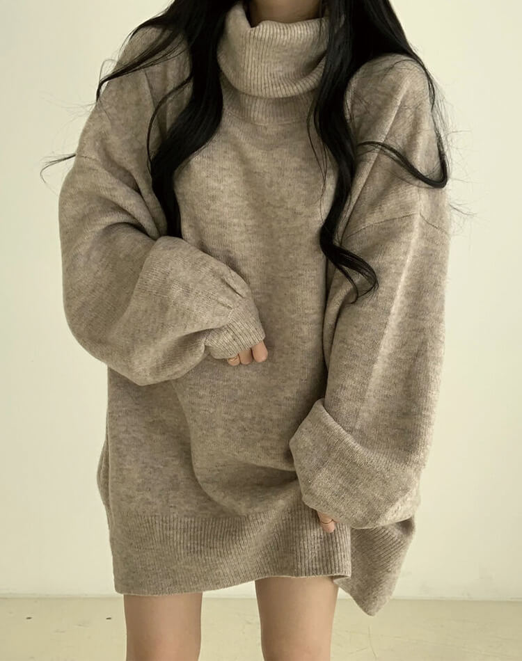 ゆったり ひざ丈 タートルネック ニットワンピース