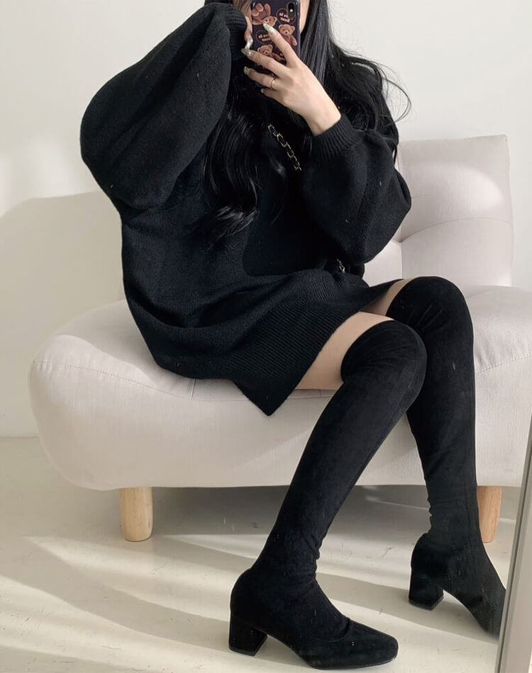 ゆったり ひざ丈 タートルネック ニットワンピース