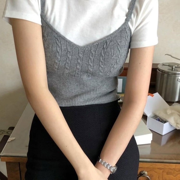 クロップド丈 ケーブル編み ニット キャミソール
