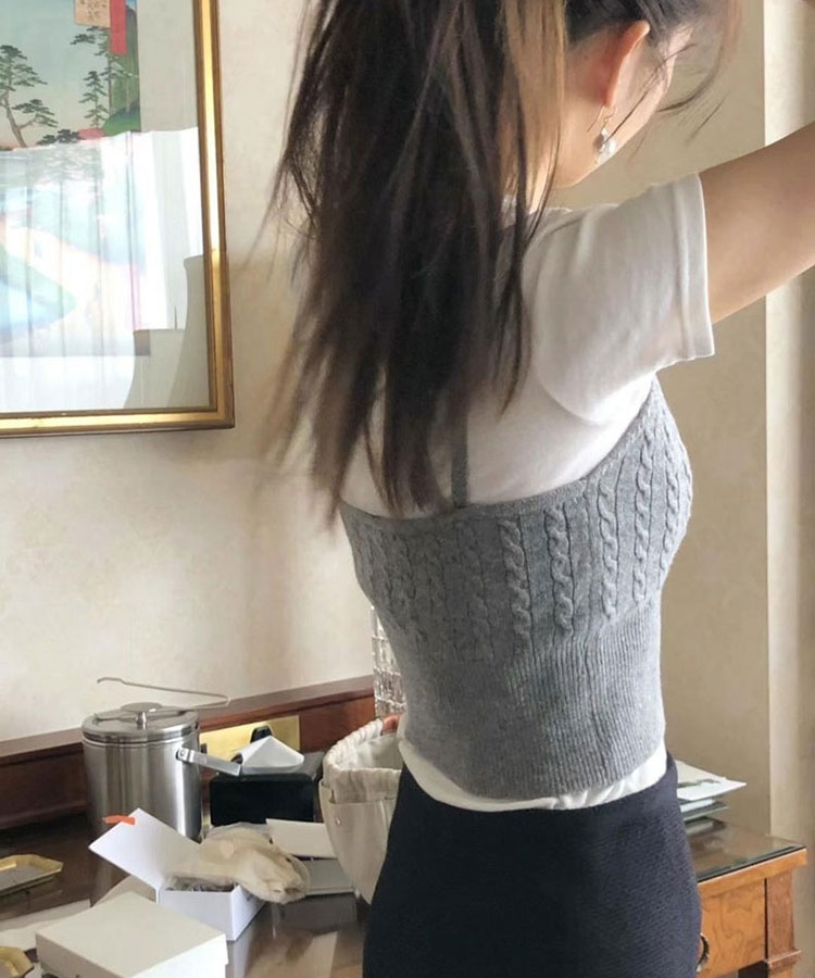 クロップド丈 ケーブル編み ニット キャミソール