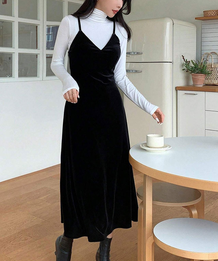 きれいめ ベロア ミモレ丈 キャミソールワンピース

