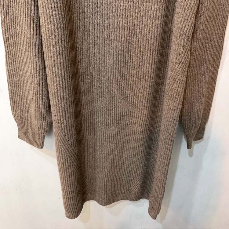 ゆったり ぽわん袖 ハイネック ロング ニットワンピース