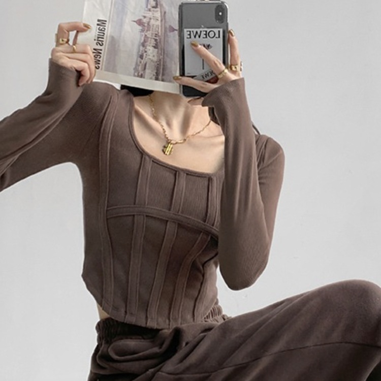 切り替えデザイン 腰見せ 長袖 ショート丈 Tシャツ