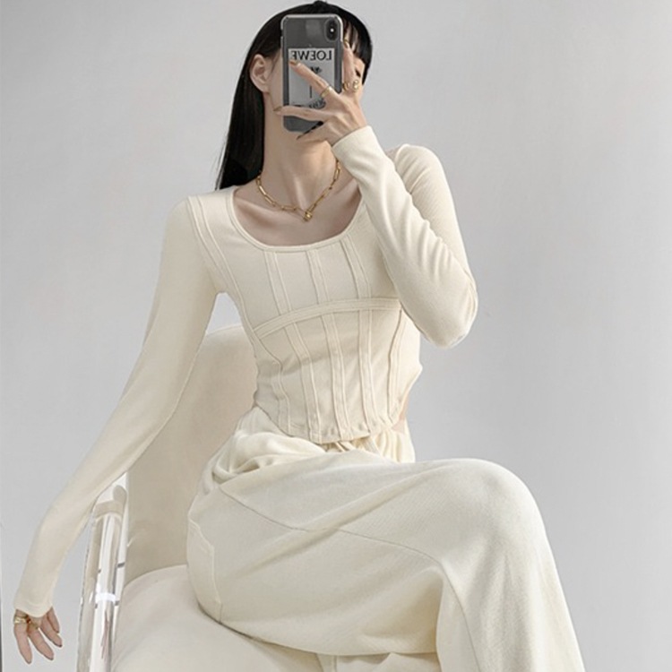 切り替えデザイン 腰見せ 長袖 ショート丈 Tシャツ