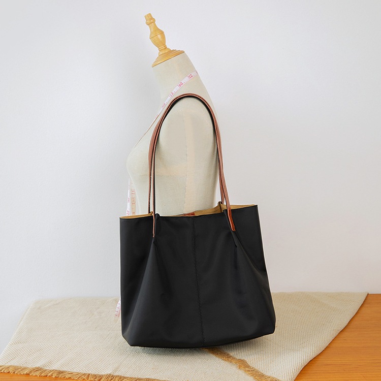 大きめ ナイロンキャンバス トートバッグ