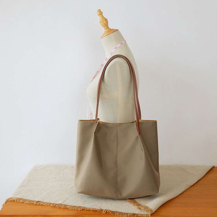 大きめ ナイロンキャンバス トートバッグ