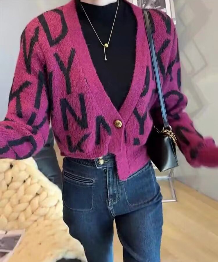 金ボタン アシンメトリー 柄ニット ショート丈 カーディガン