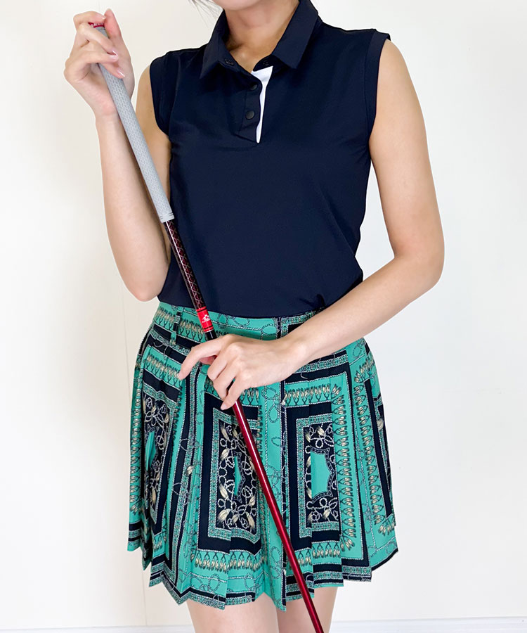 韓国ゴルフウェア スカーフ柄 ショート丈 プリーツスカート