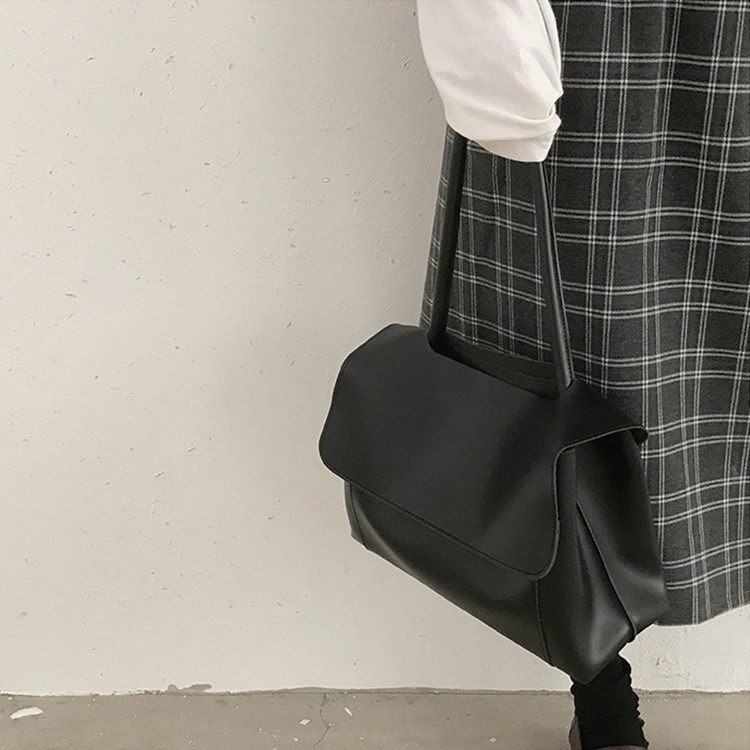 2WAY 大容量 おおきめ フラップ ショルダーバッグ