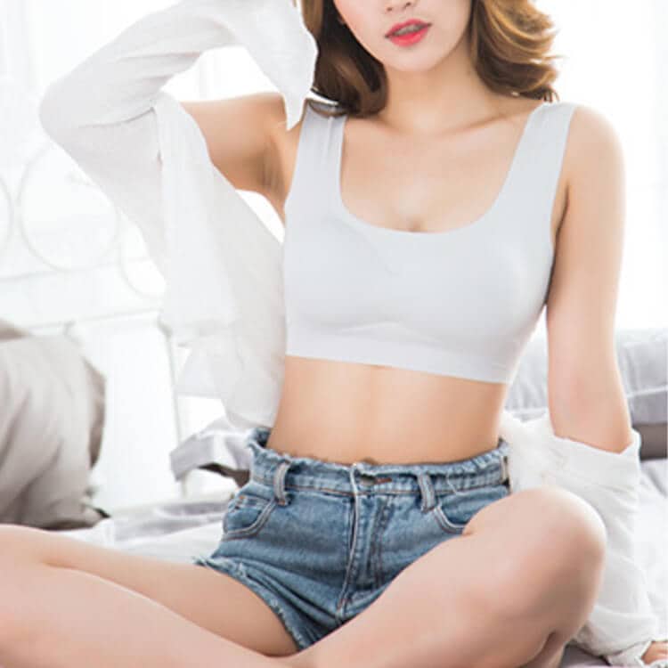 シンプル シームレス ノンワイヤー 脇高 スポーツブラ