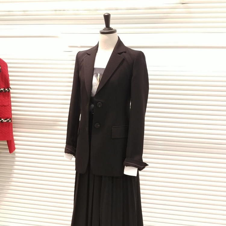 ベルト付き レディースジャケット