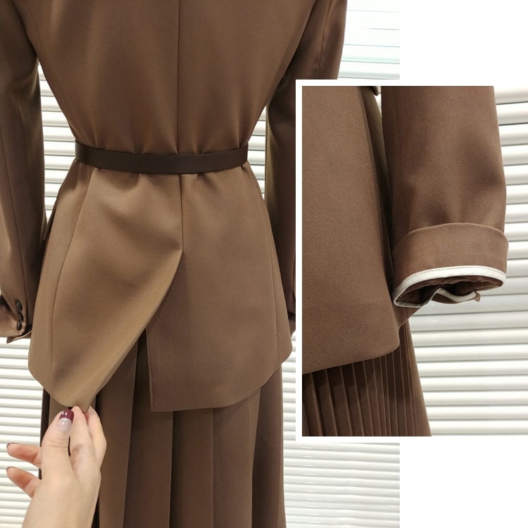 ベルト付き レディースジャケット