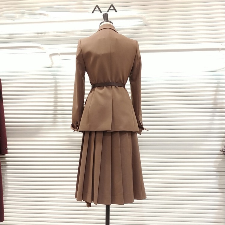 ベルト付き レディースジャケット