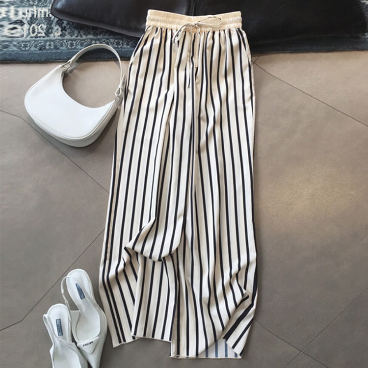 てろんと感 ストライプ柄 ストレート ワイドパンツ