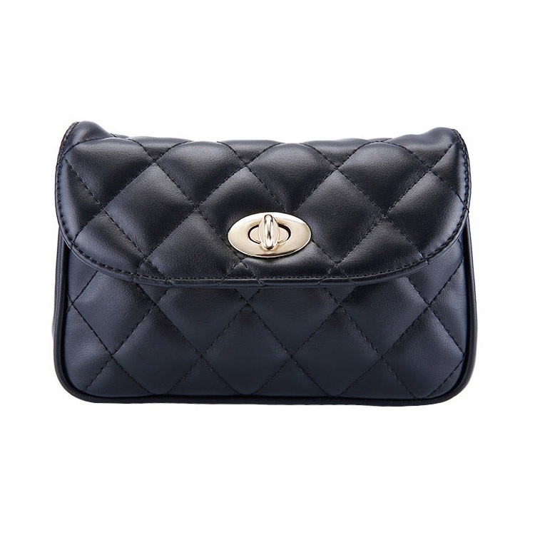 チェーンベルト ダイヤステッチ ボディバッグ