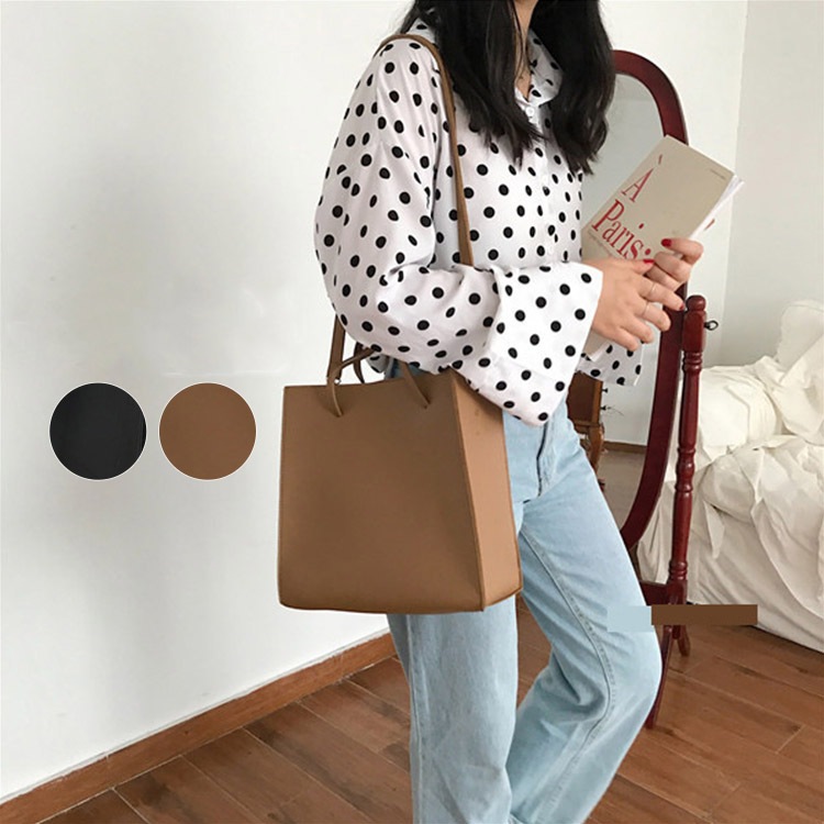 シンプル 大容量 ショルダーバッグ