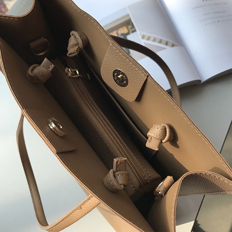 シンプル 大容量 ショルダーバッグ