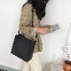 シンプル 大容量 ショルダーバッグ