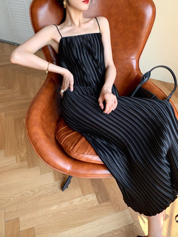 スクエアネック プリーツ キャミソール ロングワンピース