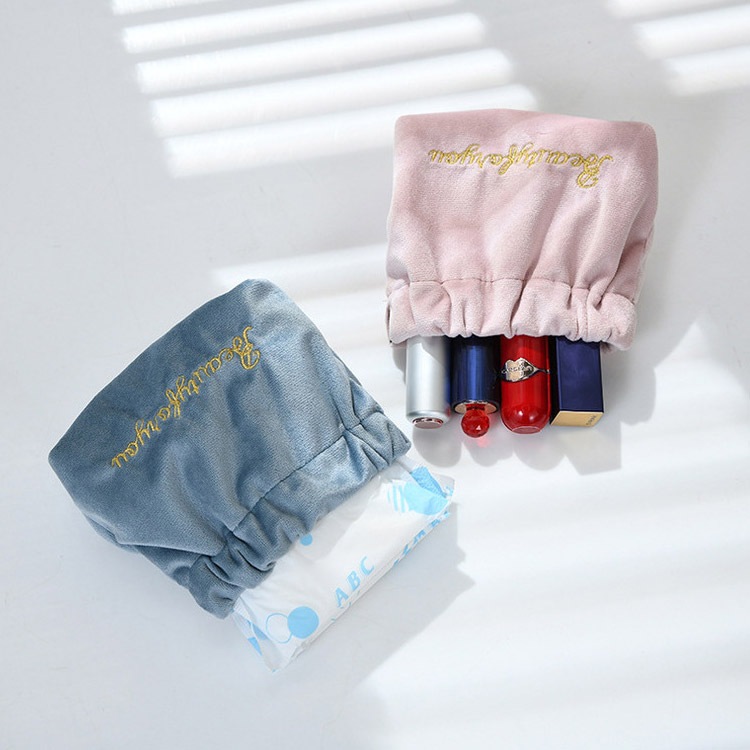 アルファベット刺繍 ビロード メイクポーチ