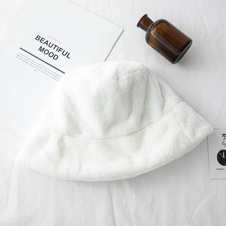 もこもこフェイクファー バケットハット