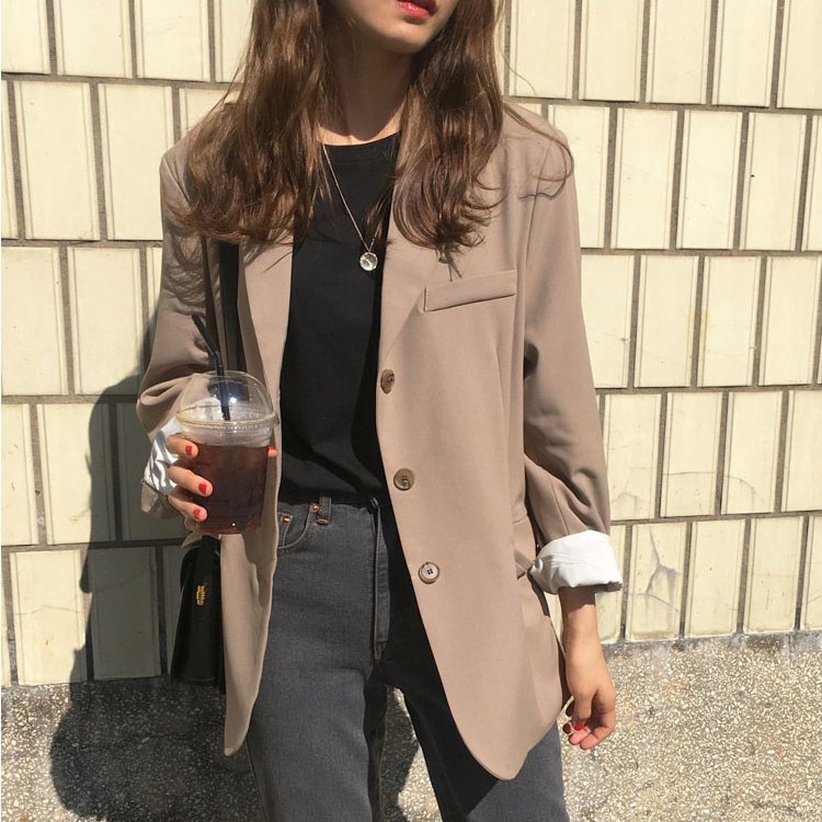 クール系ゆったりオーバーサイズパンツスーツ