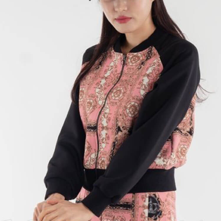 韓国ゴルフウェア スカーフ柄 MA-1 ジャケット アウター