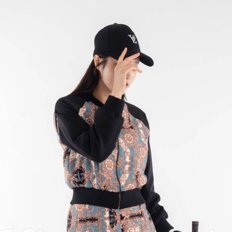 韓国ゴルフウェア スカーフ柄 MA-1 ジャケット アウター