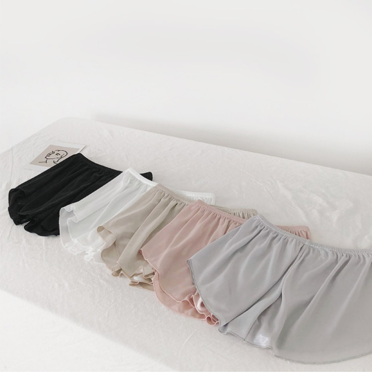 おしゃれの味方！透け防止 ペチコートパンツ ペチパン