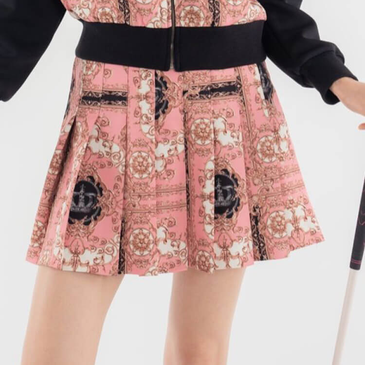 G/FORE 総柄ポロシャツ＋プリーツスカート 韓国風 ゴルフ女子人気⭐ G/FORE 総柄ポロシャツ＋プリーツスカート 韓国風 ゴルフ女子