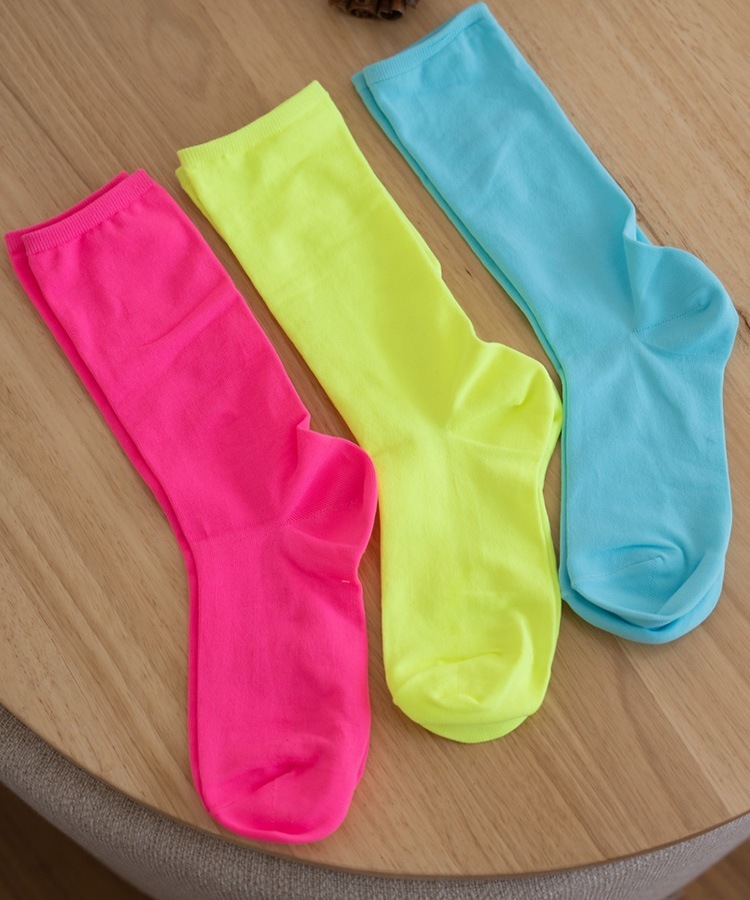 韓国ゴルフウェア ネオンカラー ミドル ソックス